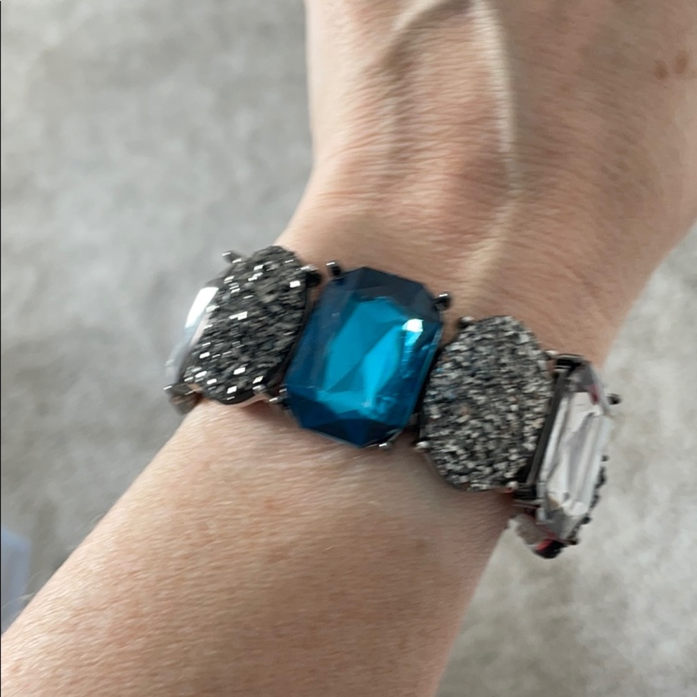 Vera Wang Stretch Bracelet